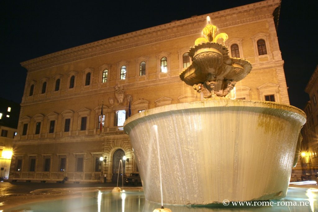 piazza-farnese-roma_4393