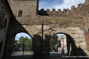 porte-saint-paul-rome_4265