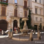 Fontaine et Piazza San Simeone