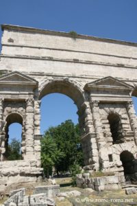 porte-majeure-rome_9781