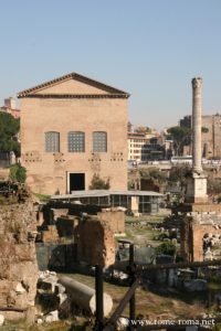 curia-foro-romano_9784