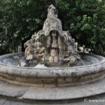 Fontaine des Navigateurs et port de Ripetta